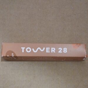Tower 28 JuiceBalm. Color = Mix